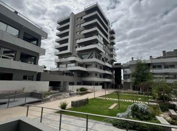 Departamento · 46m² · 3 Ambientes · 1 Cochera · Edificio Catamaran 10