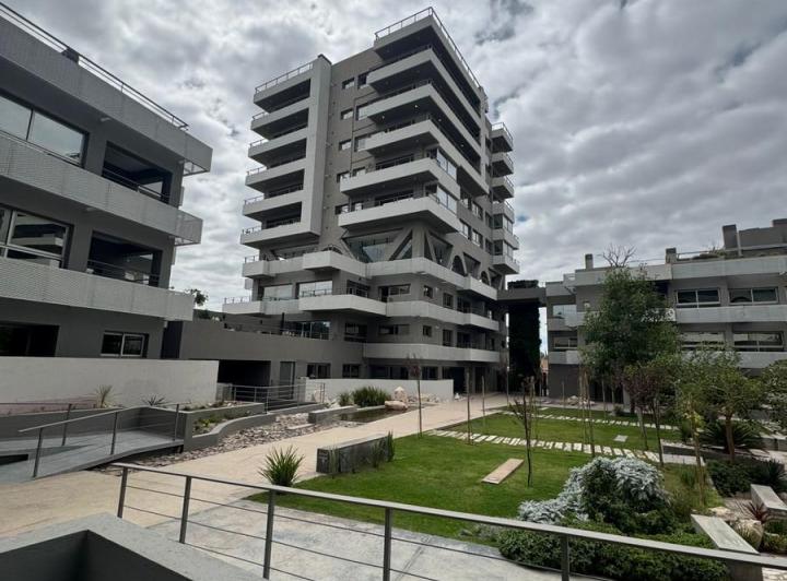 Departamento · 46m² · 3 Ambientes · 1 Cochera