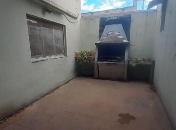PH de 3 ambientes, Lanús · Amplio PH Interno Tipo Casa de 3 Ambientes, Se Entrega Mejorado!