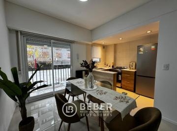 Departamento · 60m² · 3 Ambientes · En Venta Tres Ambientes Al Frente con Balcon Saliente, Centro