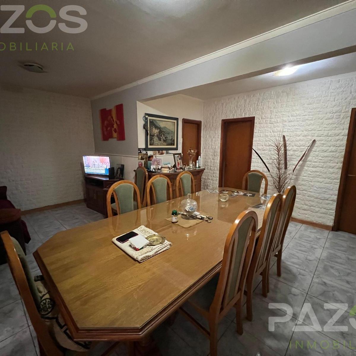 Departamento de 3 ambientes en venta, ubicado en primer piso sobre calle 12 de Octubre