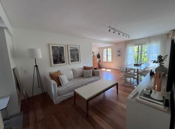 Departamento · 115m² · 4 Ambientes · 1 Cochera · Amplio 4 Amb con Patio y 1 Cochera!