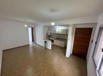 Departamento de 2 ambientes, Córdoba · 1 Dorm con Inmenso Patio Propio