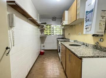 Departamento · 60m² · 3 Ambientes · Departamento en 1 E/ 415 Bis y 419