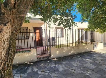 Casa de 4 ambientes, Córdoba · Casa en Venta en Barrio Patricios