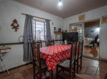 Casa · 89m² · 4 Ambientes · Casa en Venta en La Plata Tipo PH en Planta Baja Acceso Independiente Apto Banco