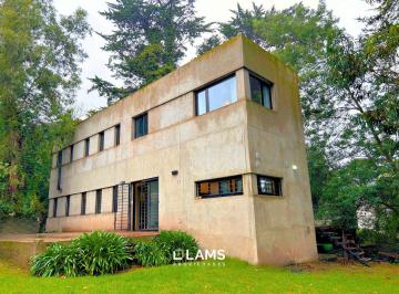 Casa · 180m² · 4 Ambientes · Casa en Venta - Bosque Peralta Ramos - 4 Ambientes
