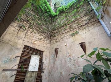 PH · 143m² · 5 Ambientes · PH en Villa Urquiza en Venta