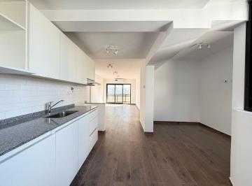 Departamento de 3 ambientes, Lanús · Amplísimo Departamento de 3 Ambientes Refaccionado a Nuevo