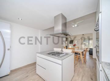 Casa · 80m² · 3 Ambientes · Venta Casa 3 Ambientes Excelente Estado en Haedo Moron