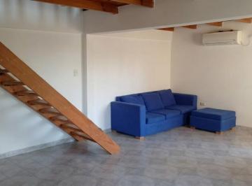 Casa · 562m² · 3 Ambientes · Casa en Alquiler