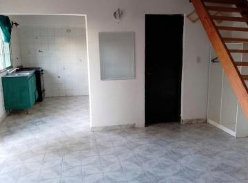 Casa · 562m² · 3 Ambientes · Casa en Alquiler