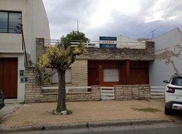 Casa de 3 ambientes, La Matanza · Casa Americana en Ramos Mejía