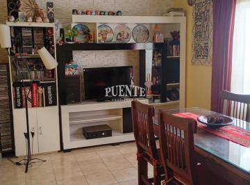 Departamento · 53m² · 3 Ambientes · Departamento en Banfield Este