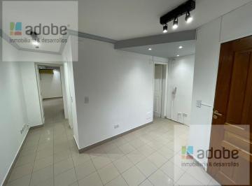 Oficina comercial · 3 Ambientes · Oficina en Alquiler de 3 Ambientes Muy Bien Ubicada en Calle San Lorenzo