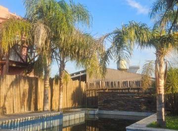 Casa de 4 ambientes, Funes · Duplex 2 Dorm. y Amenities