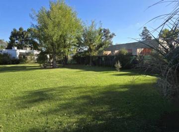 Terreno · 700m² · Isla Rasa Sn, Barrio Privado Los Potrillos, Pilar, Fatima.