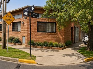 Casa · 150m² · 4 Ambientes · 1 Cochera · Casa en Venta Santa Rita San Isidro 4 Ambientes