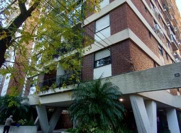 Departamento de 2 ambientes, San Isidro · Departamento de 2 Ambientes en El Centro de Martínez a Modernizar