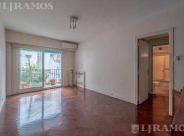 Departamento · 62m² · 3 Ambientes · Departamento de 3 Ambientes con Balcón en Recoleta