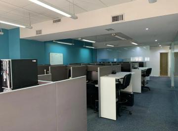 Oficina comercial · 170m² · 2 Ambientes · Alquiler de Oficina de 170 m² Al Frente en San Nicolás