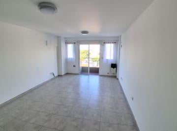 Departamento · 30m² · 1 Ambiente · 1 Cochera · Monoambiente Amplio con Cochera en Alquiler en Morón