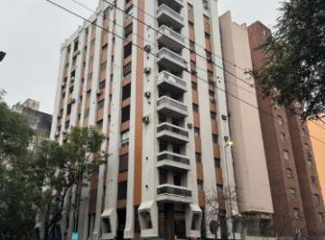 Departamento · 65m² · 6 Ambientes · Oportunidad de Alquilar! Frente Cañada