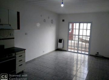 Departamento · 39m² · 2 Ambientes · 1 Cochera · Departamento en Venta Ubicado en Florencio Varela, G. B. a. Zona Sur