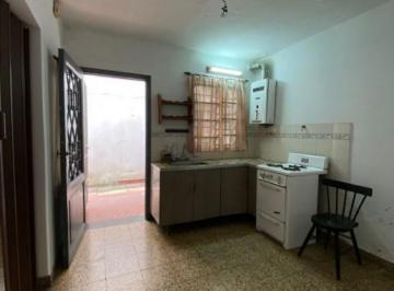 Casa · 40m² · 3 Ambientes · Casa PH en Venta en Quilmes
