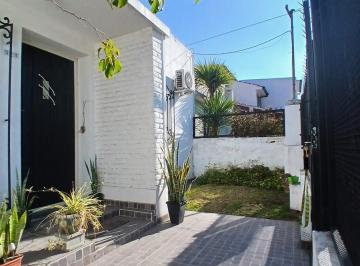 Casa · 100m² · 5 Ambientes · 1 Cochera · Casa en Venta en Quilmes Oeste