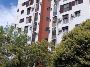Departamento · 53m² · 3 Ambientes · 1 Cochera · Departamento Tres Ambientes