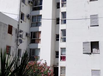 Departamento · 61m² · 4 Ambientes · Departamento en Venta en Quilmes Oeste