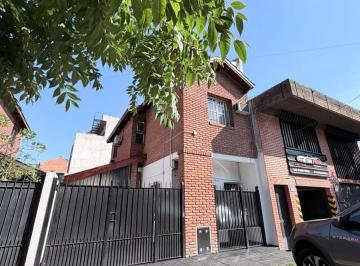 PH · 52m² · 3 Ambientes · 1 Cochera · Casa en Quilmes Oeste