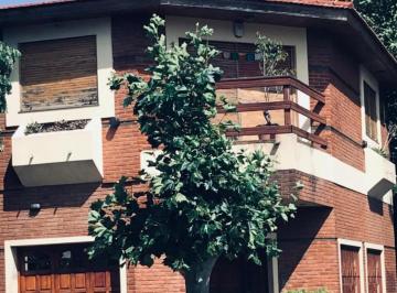 Casa · 113m² · 4 Ambientes · 1 Cochera · Casa en Quilmes