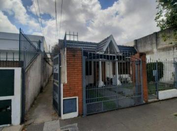 PH · 75m² · 4 Ambientes · PH en Bernal Oeste