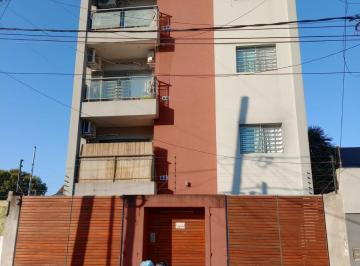 Departamento · 45m² · 2 Ambientes · 1 Cochera · Departamento en Quilmes Oeste