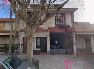 PH · 48m² · 2 Ambientes · PH en Quilmes Oeste