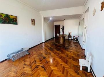 Departamento · 95m² · 4 Ambientes · Departamento en Ramos Mejia