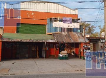 Bodega-Galpón · 200m² · Venta Galpon + Departamento + Local en Longchamps