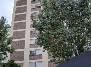 Departamento de 3 ambientes, Avellaneda · Alquiler Hermoso Dto de 3 Amb. Predio Parquizado, Porton Automat C/espacio P/guardar Vehic Exp. Bajas