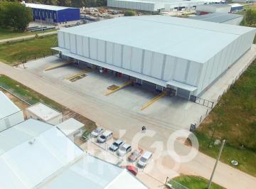 Terreno · 10000m² · Anticipo y Cuotas Sin Intereses - Venta Terreno Industrial en Predio Cerrado Sobre Autopista