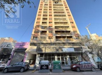 Departamento · 70m² · 3 Ambientes · Departamento Alquiler Centro, 2 Dorm., Baño y Balcón
