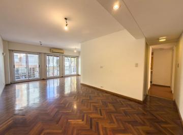 Departamento · 109m² · 4 Ambientes · Venta 4 Ambientes Dependencia Patio Baulera Flores