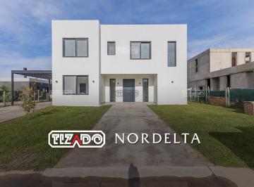 Casa · 270m² · 5 Ambientes · 1 Cochera · Casa en Venta en Laguna Grande, Villanueva, Tigre