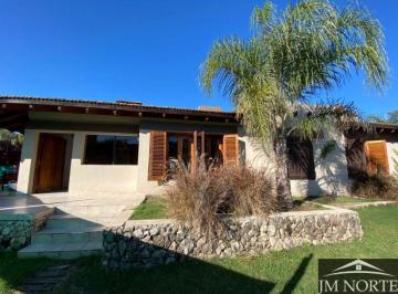 Casa de 7 ambientes, Córdoba · Casa en Alquiler en Villa Belgrano