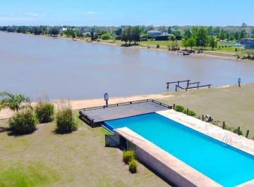 Terreno · 1119m² · Increíble Lote en Esquina en Puerto Roldán