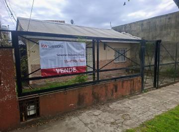 Casa · 149m² · 3 Ambientes · Casa en Venta, 2 Dorm. en Claypole, Oportunidad