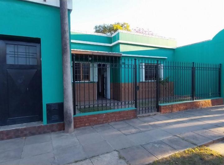 Casa · 100m² · 4 Ambientes · 1 Cochera
