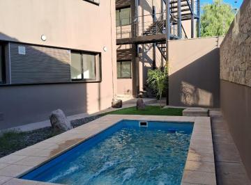 PILETA · Departamento de 1 Dormitorio con Cochera - en Frente del Dalvian - B° Sanidad