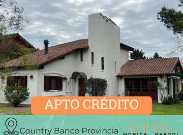 Casa · 125m² · 3 Ambientes · 2 Cocheras · Casa en Venta con Lote de 752 m² en Country Banco Provincia